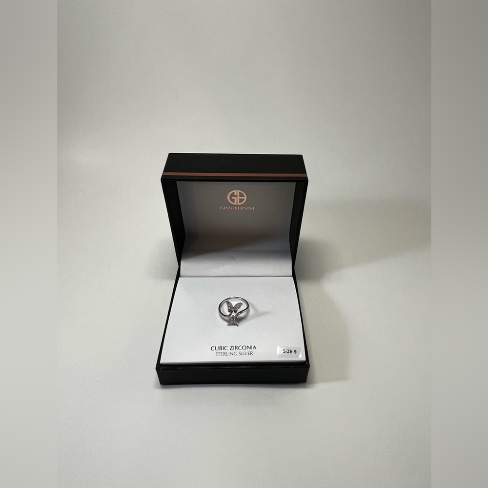 Giani Bernini Silver Ring with Cubic Zirconia Size 9 - Picture 5 of 9